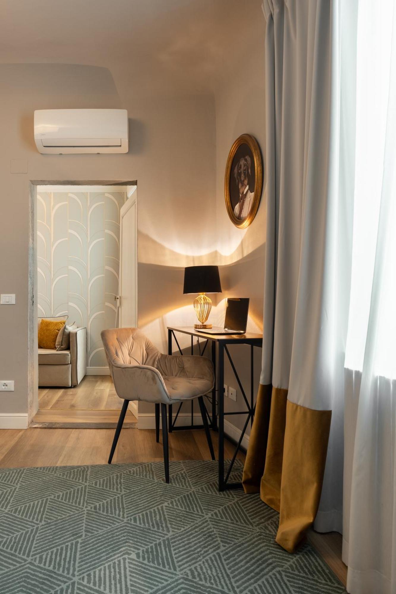 San Pier Maggiore Suite Florenz Exterior foto